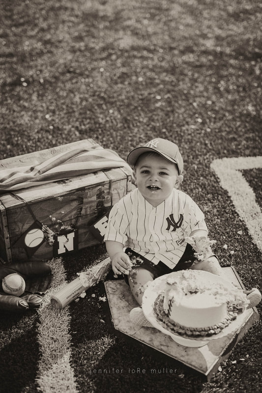 vintage baseball yankees cake smash 